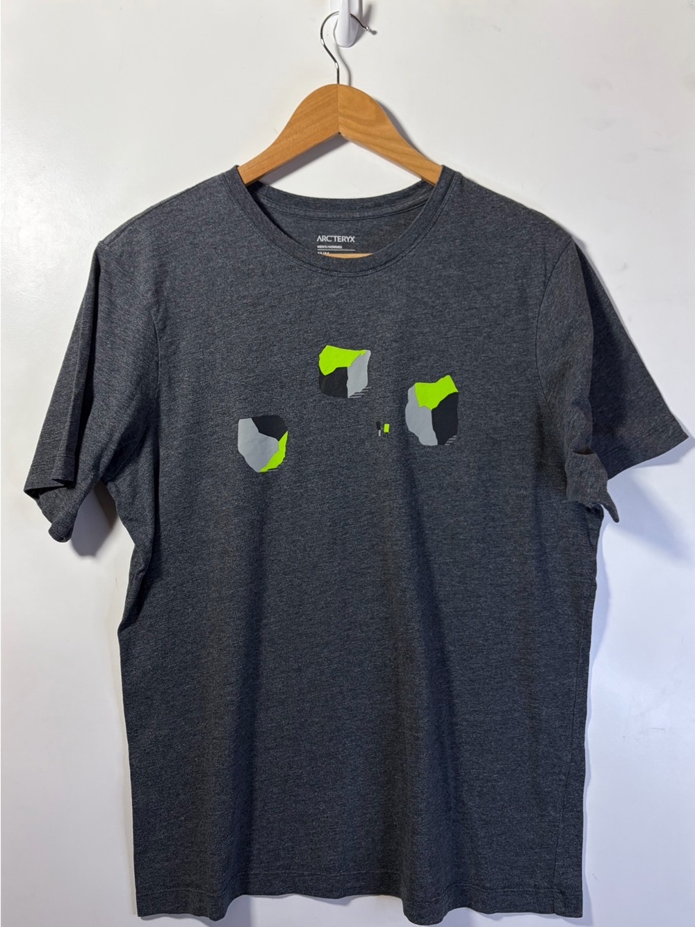 Arc'teryx Boulder-Scape Short Sleeve Tee Men's M Grey Organic Cotton Gorpcore